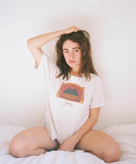 Rachel Anne Sennott