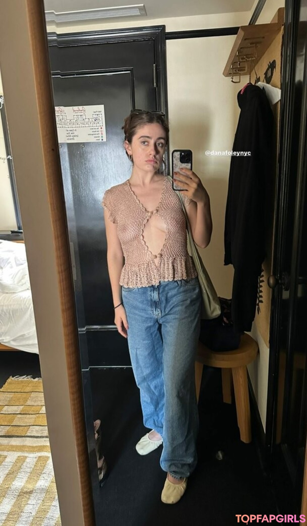 Foto desnuda filtrada de OnlyFans de Rachel Anne Sennott #238 Foto desnuda filtrada de OnlyFans de Rachel Anne Sennott #238