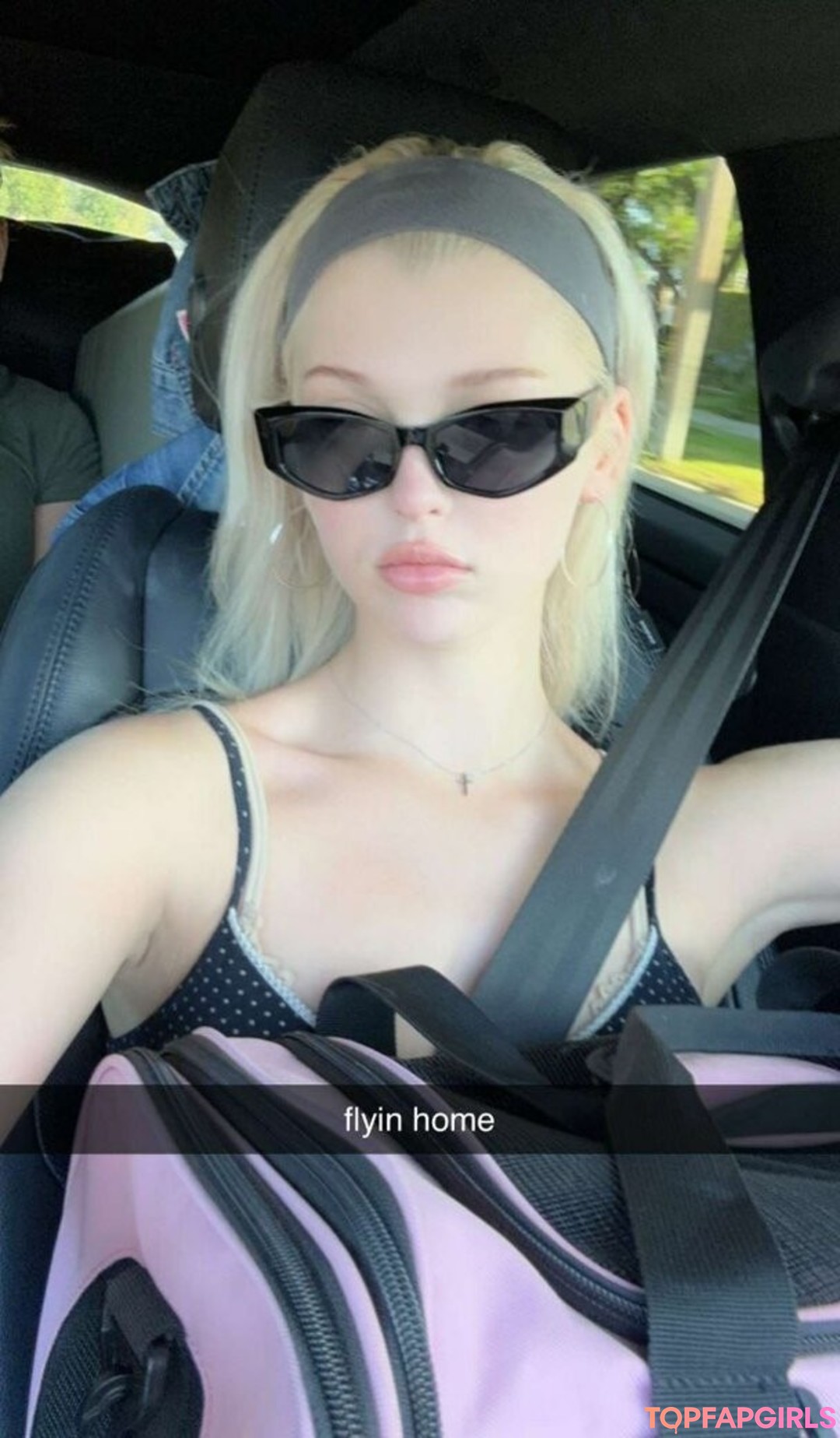 Foto desnuda filtrada de OnlyFans de Loren Gray #652 Foto desnuda filtrada de OnlyFans de Loren Gray #652