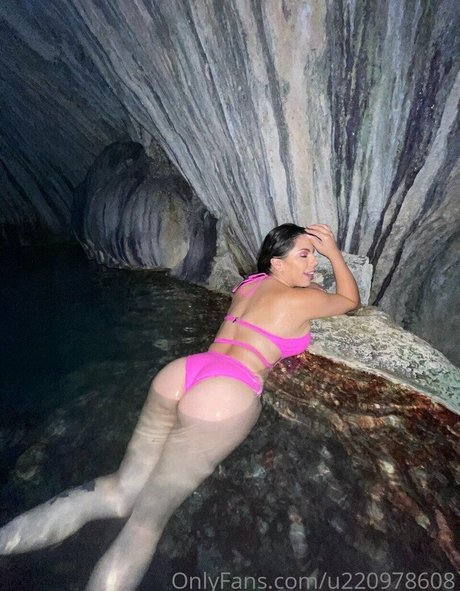 Foto desnuda filtrada de OnlyFans de Lizbeth Rodriguez