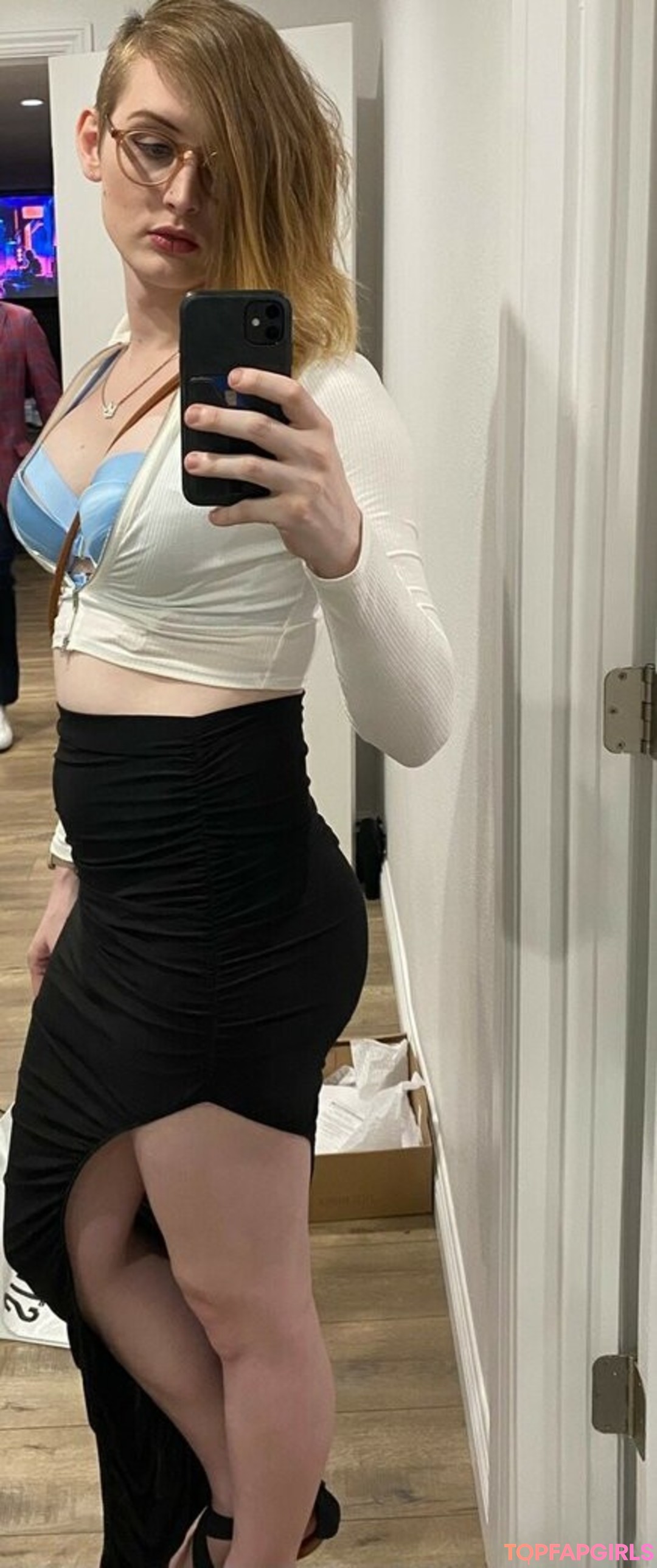 Foto desnuda filtrada de OnlyFans de Veronicajae #4 Foto desnuda filtrada de OnlyFans de Veronicajae #4