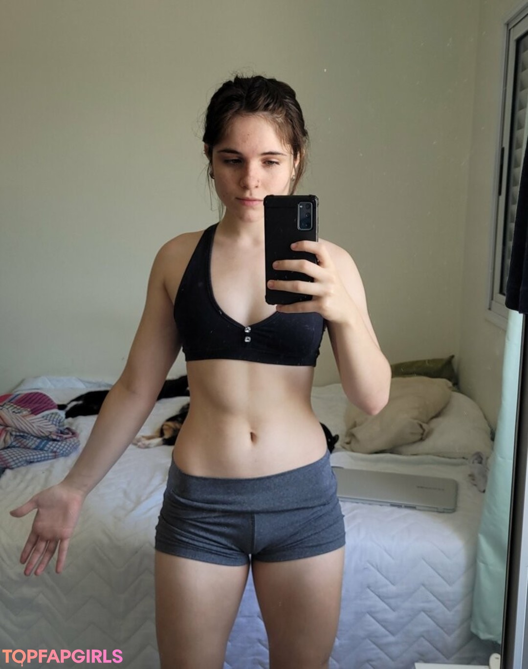Foto desnuda filtrada de OnlyFans de Cristinysam #56 Foto desnuda filtrada de OnlyFans de Cristinysam #56