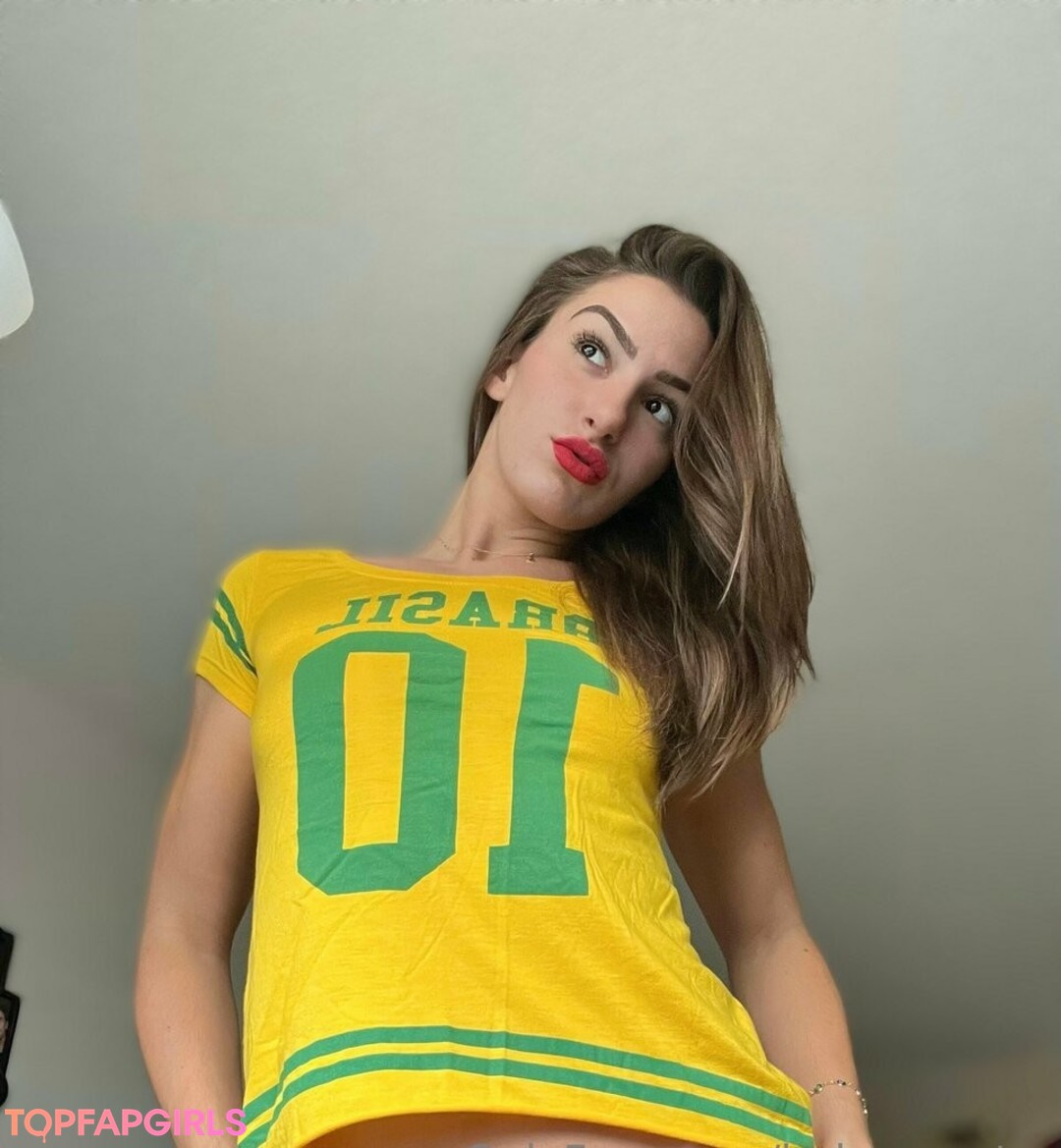 Foto desnuda filtrada de OnlyFans de Helena Petra #65 Foto desnuda filtrada de OnlyFans de Helena Petra #65