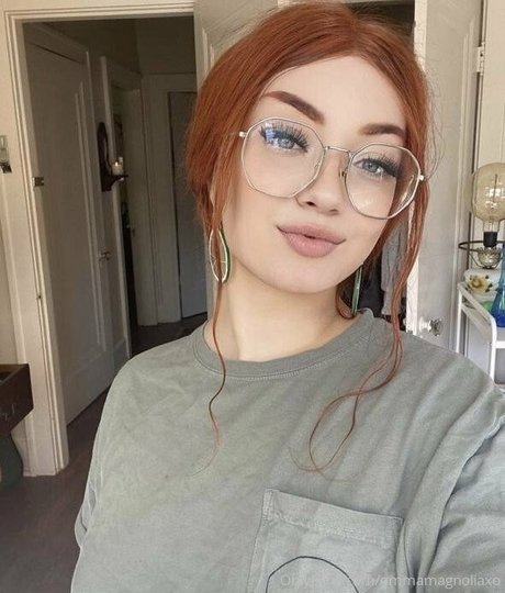Emmamagnoliaxo