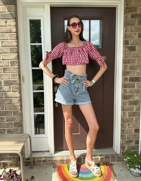 Blissfulellie