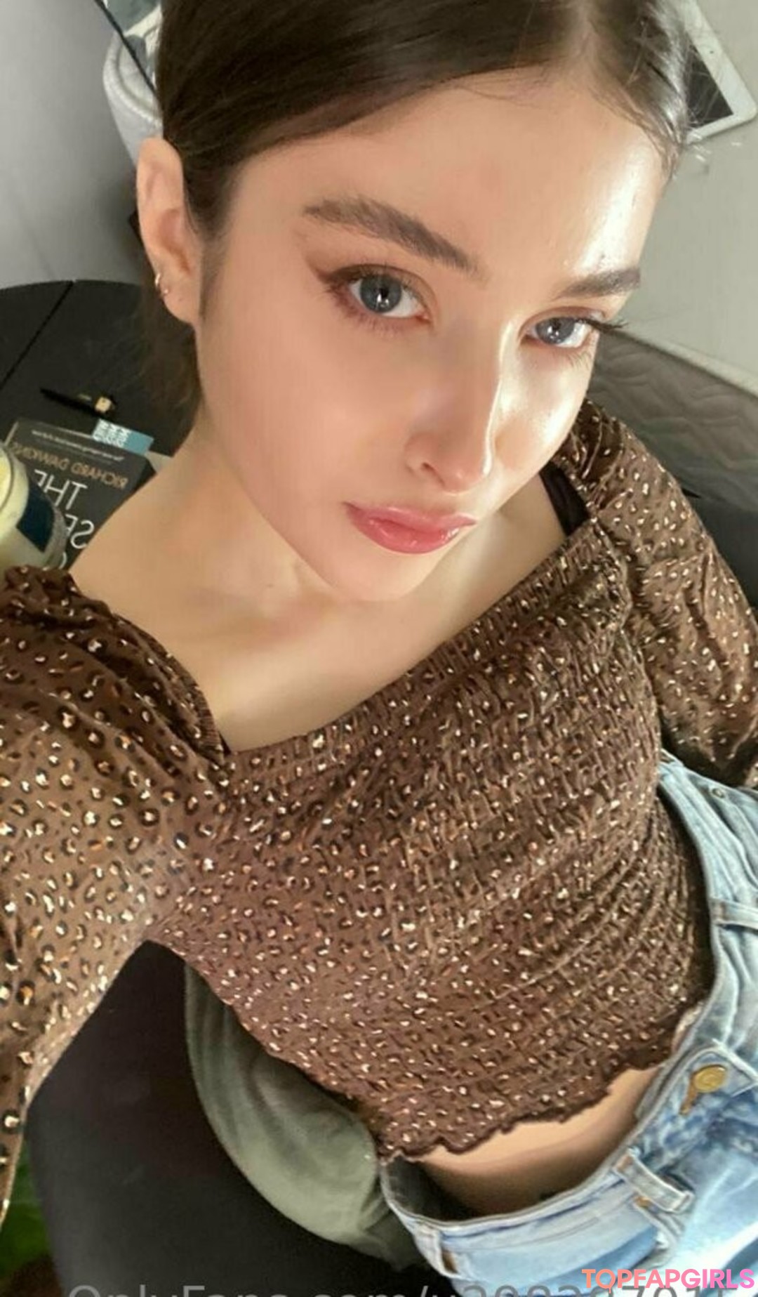 Foto desnuda filtrada de OnlyFans de Crazyluuuuuna #6 Foto desnuda filtrada de OnlyFans de Crazyluuuuuna #6