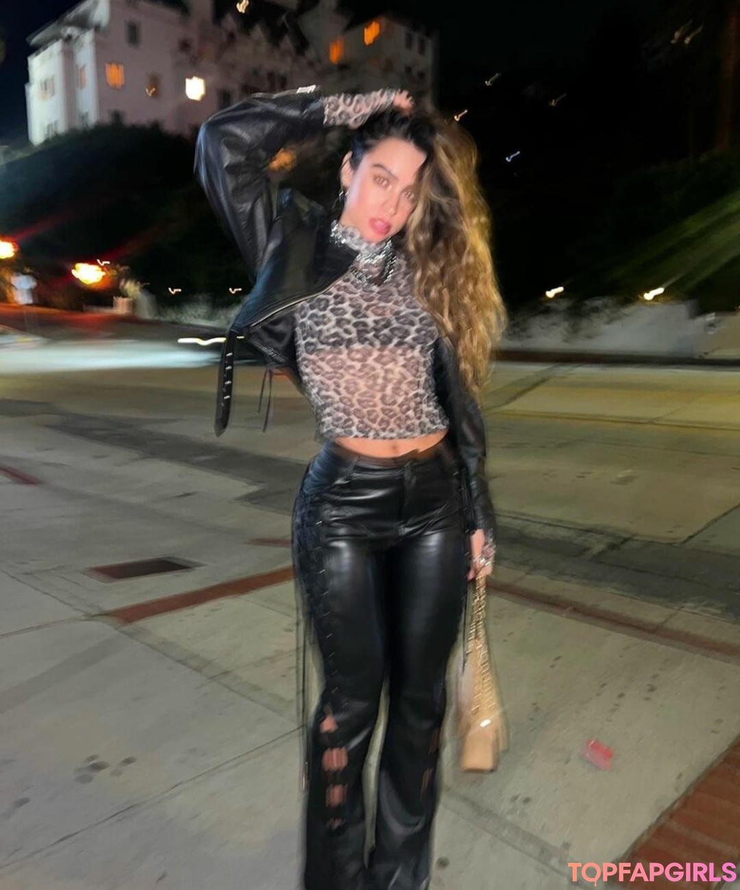 Foto desnuda filtrada de OnlyFans de Sommer Ray #1306 Foto desnuda filtrada de OnlyFans de Sommer Ray #1306