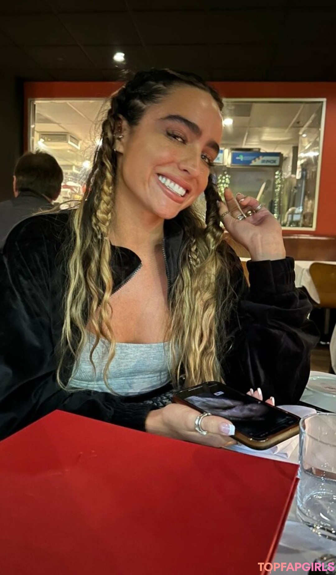 Foto desnuda filtrada de OnlyFans de Sommer Ray #1764 Foto desnuda filtrada de OnlyFans de Sommer Ray #1764