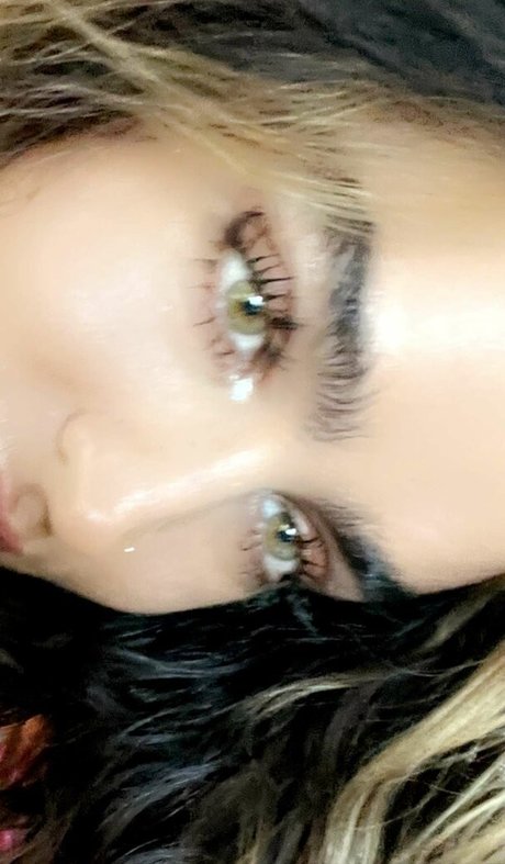 Sommer Ray