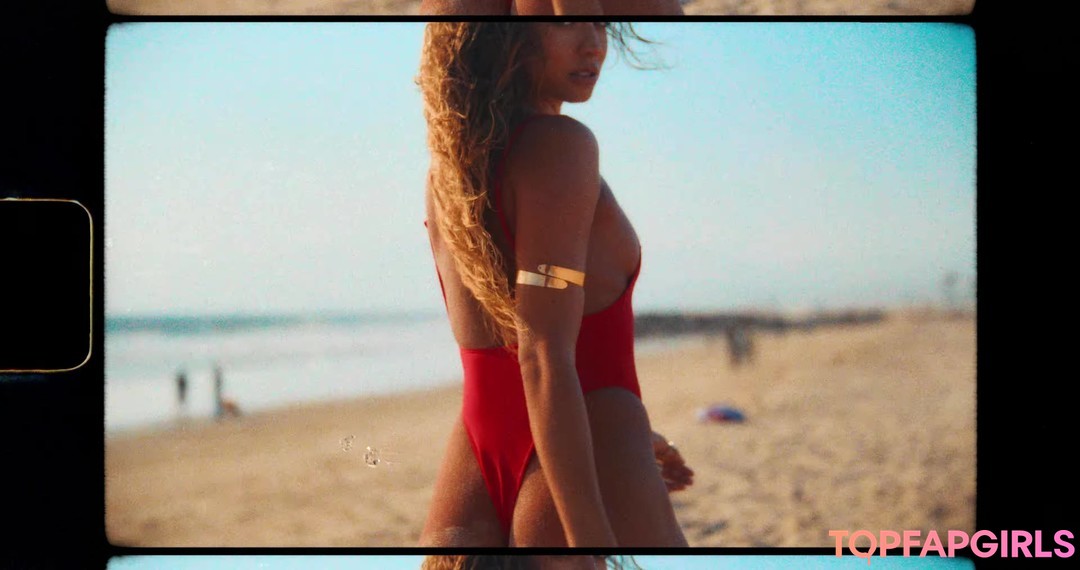 Foto desnuda filtrada de OnlyFans de Sommer Ray #2961 Foto desnuda filtrada de OnlyFans de Sommer Ray #2961