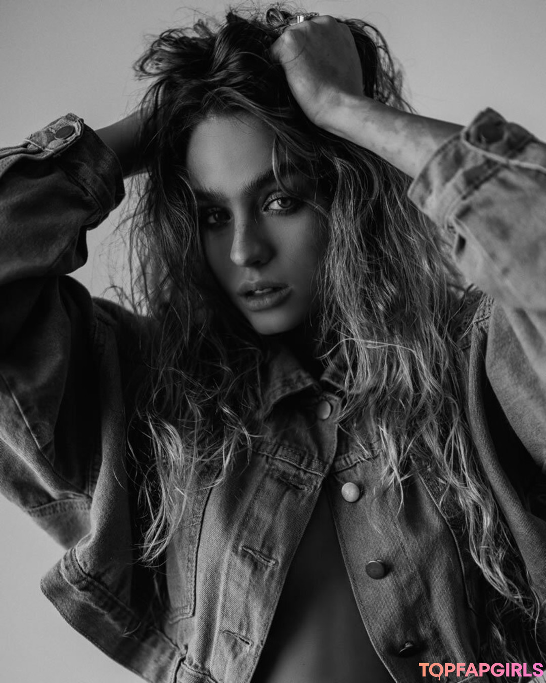 Foto desnuda filtrada de OnlyFans de Sommer Ray #3091 Foto desnuda filtrada de OnlyFans de Sommer Ray #3091