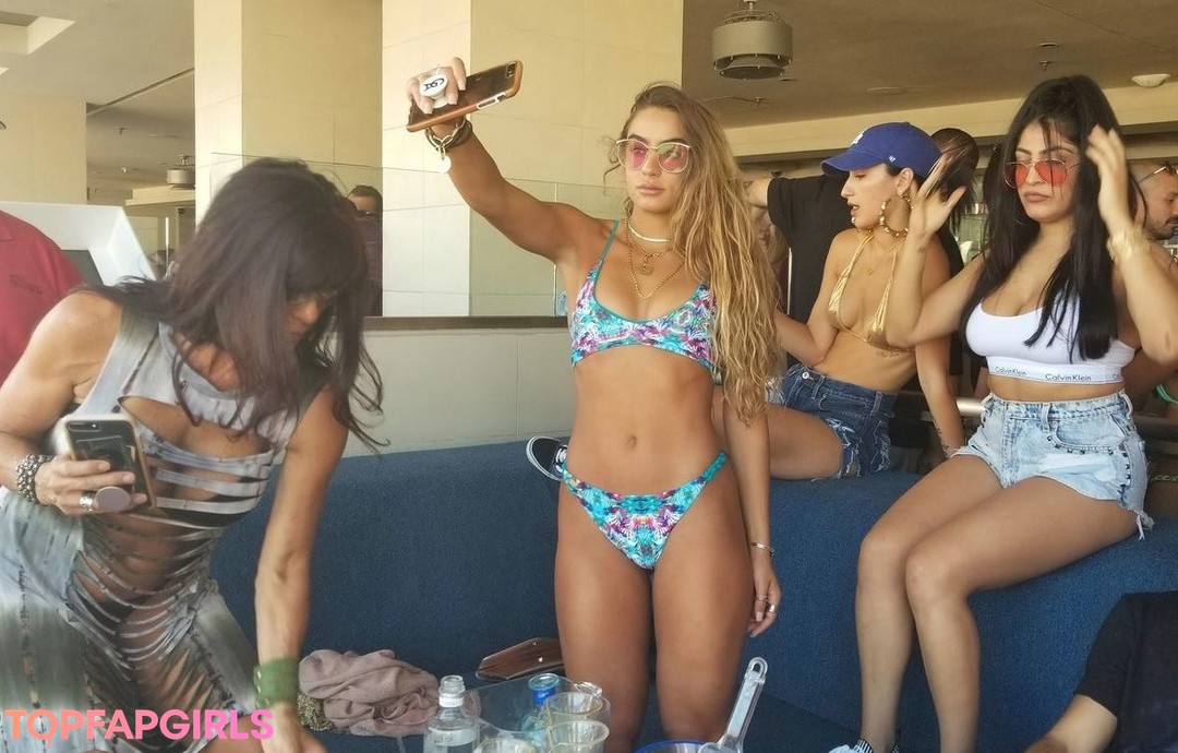 Foto desnuda filtrada de OnlyFans de Sommer Ray #3216 Foto desnuda filtrada de OnlyFans de Sommer Ray #3216