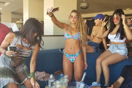 Sommer Ray