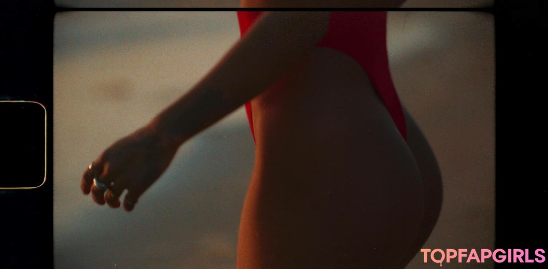 Foto desnuda filtrada de OnlyFans de Sommer Ray #432 Foto desnuda filtrada de OnlyFans de Sommer Ray #432