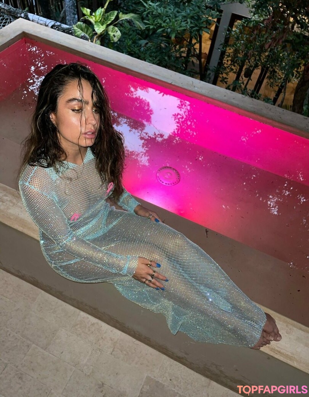 Foto desnuda filtrada de OnlyFans de Sommer Ray #919 Foto desnuda filtrada de OnlyFans de Sommer Ray #919