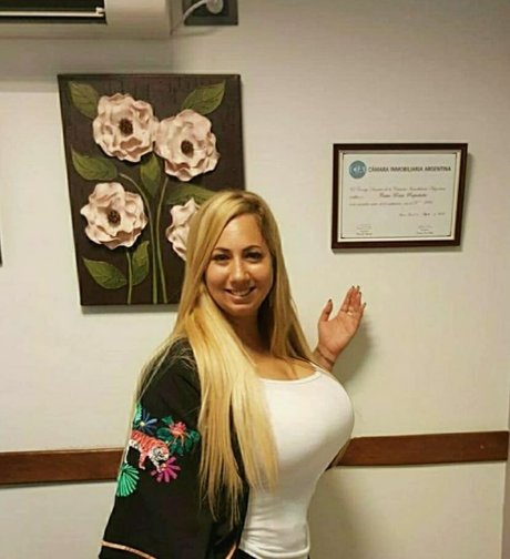 Blonde_maria
