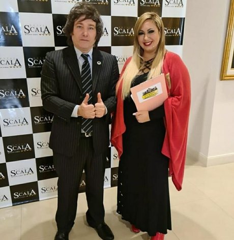Blonde_maria