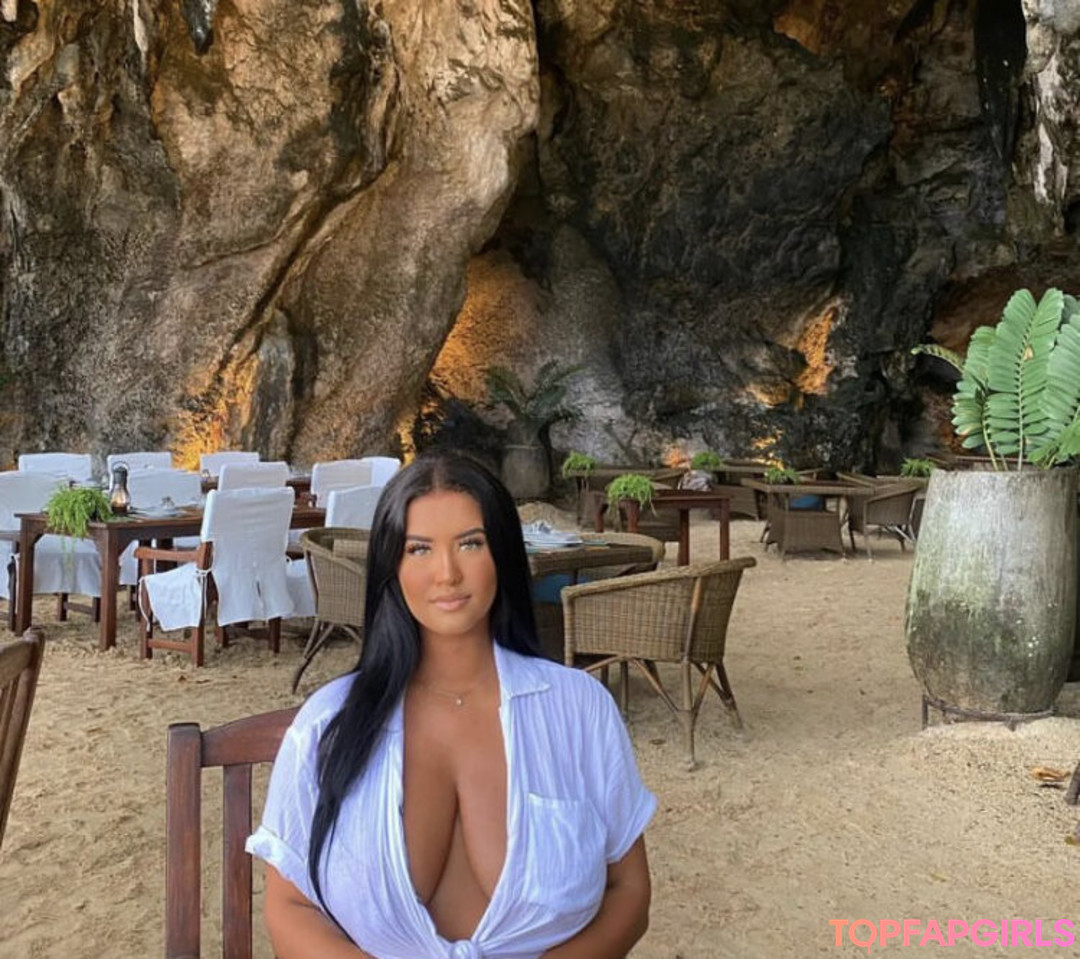 Foto desnuda filtrada de OnlyFans de Viphanaaels #15 Foto desnuda filtrada de OnlyFans de Viphanaaels #15