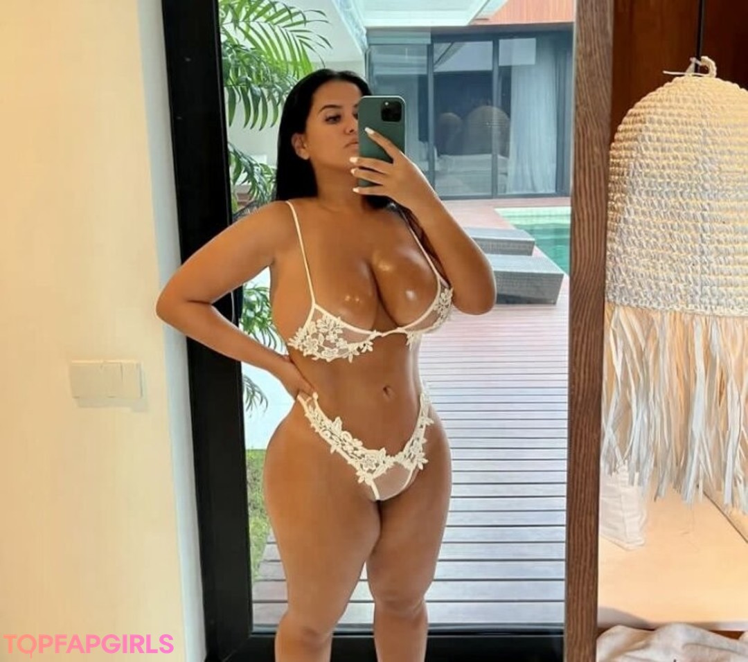 Foto desnuda filtrada de OnlyFans de Viphanaaels #66 Foto desnuda filtrada de OnlyFans de Viphanaaels #66