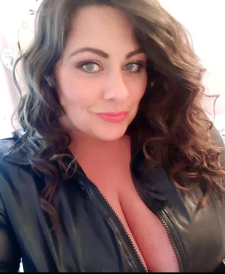 Foto desnuda filtrada de OnlyFans de Annie