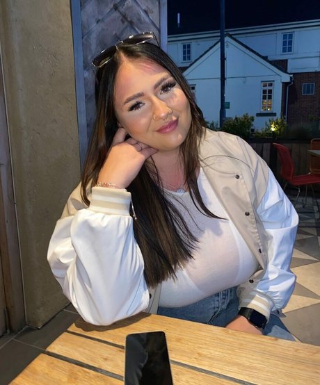 Foto desnuda filtrada de OnlyFans de Chelsealeigh