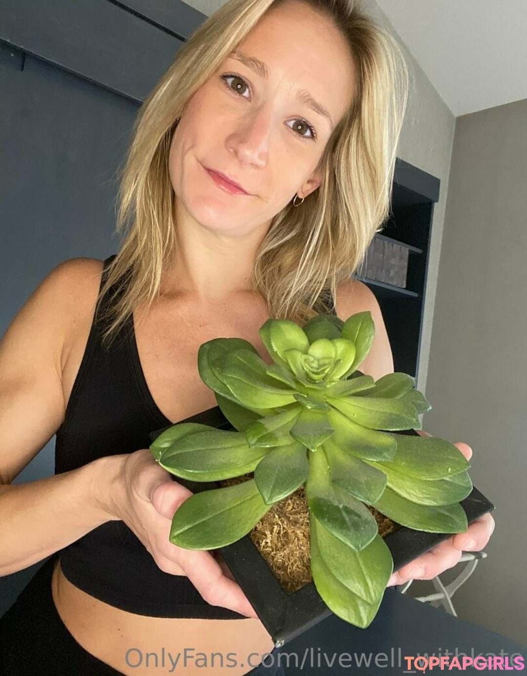 Foto desnuda filtrada de OnlyFans de Livewellwithkate #136 Foto desnuda filtrada de OnlyFans de Livewellwithkate #136
