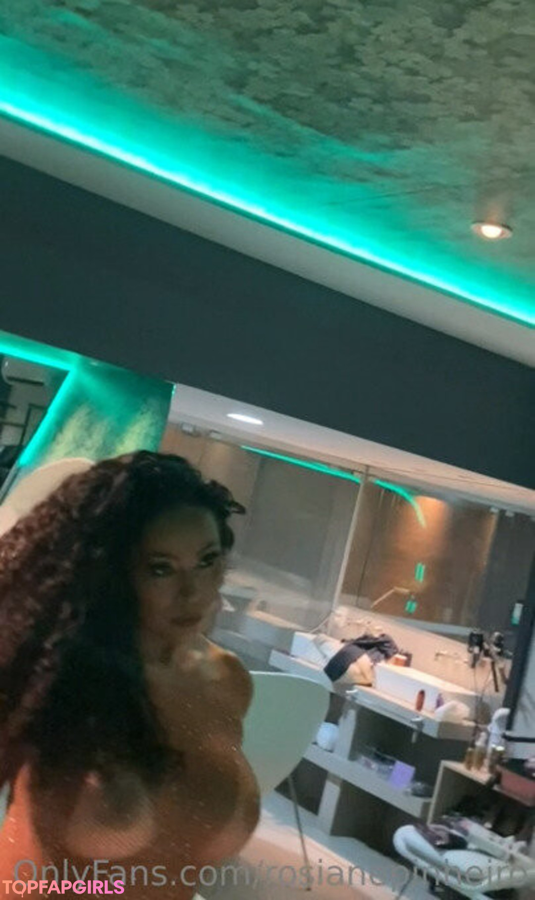 Foto desnuda filtrada de OnlyFans de Rosiane Pinheiro #364 Foto desnuda filtrada de OnlyFans de Rosiane Pinheiro #364