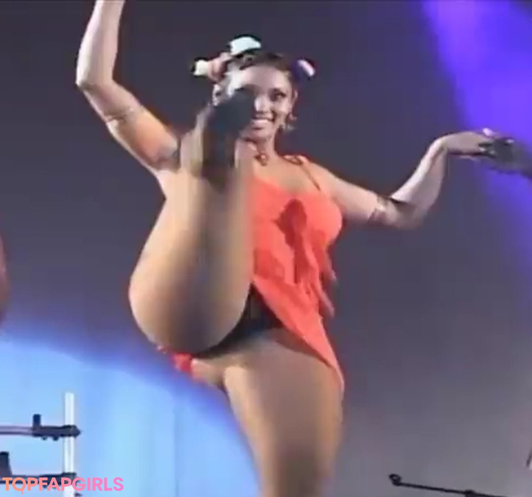 Foto desnuda filtrada de OnlyFans de Rosiane Pinheiro #48 Foto desnuda filtrada de OnlyFans de Rosiane Pinheiro #48