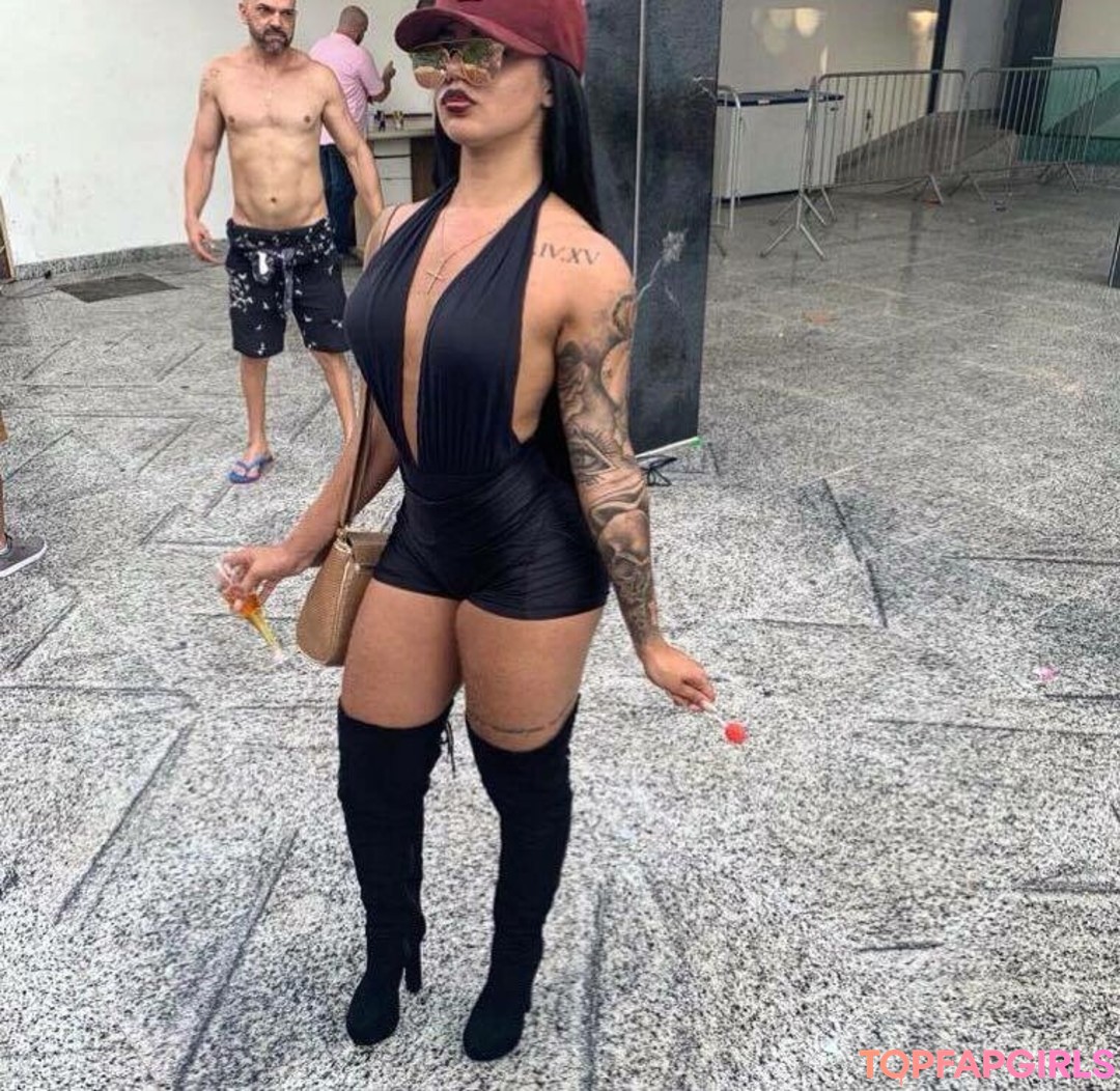 Foto desnuda filtrada de OnlyFans de Famosinhas Rj #42 Foto desnuda filtrada de OnlyFans de Famosinhas Rj #42