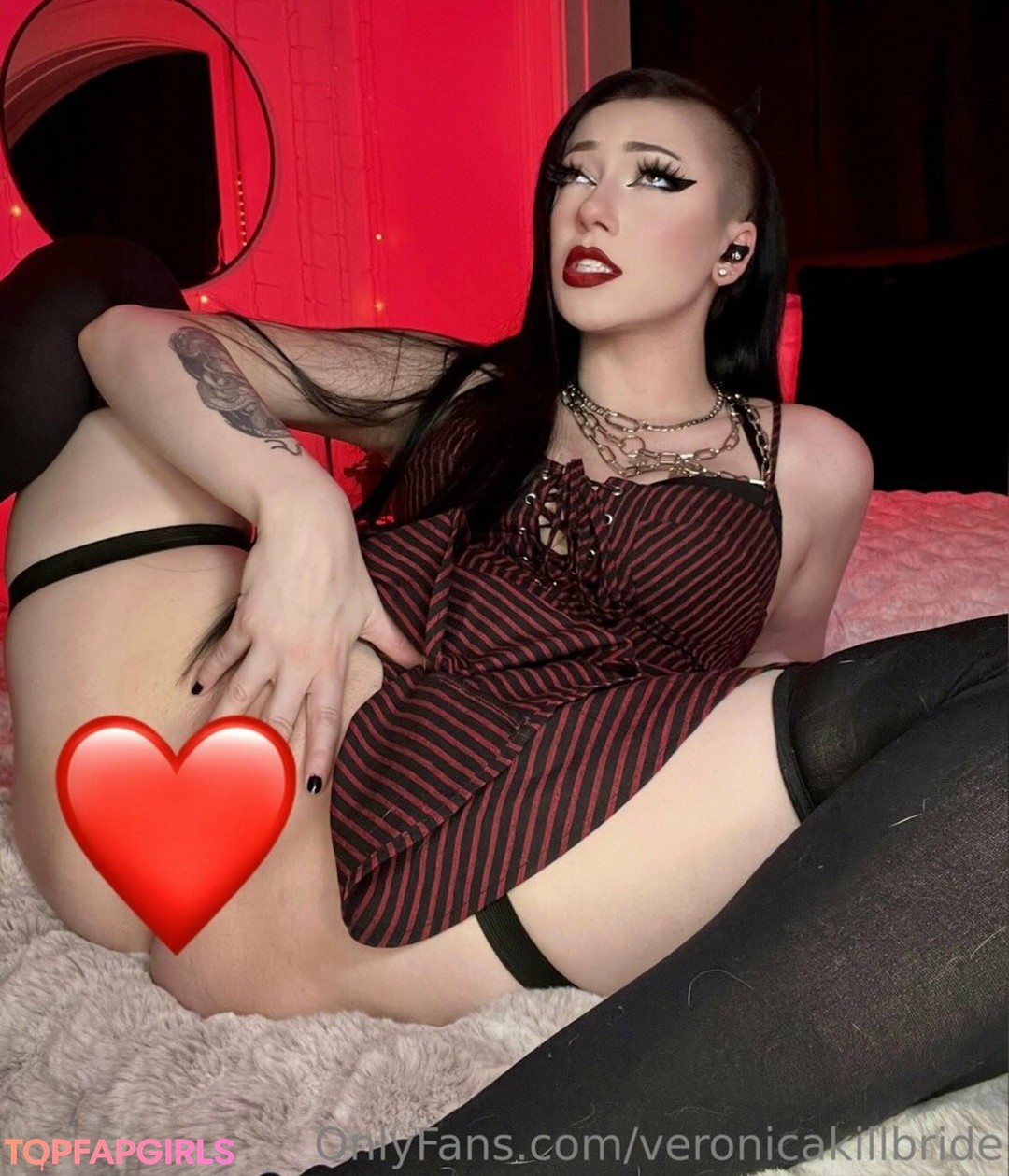 Foto desnuda filtrada de OnlyFans de Veronicakillbride #42 Foto desnuda filtrada de OnlyFans de Veronicakillbride #42