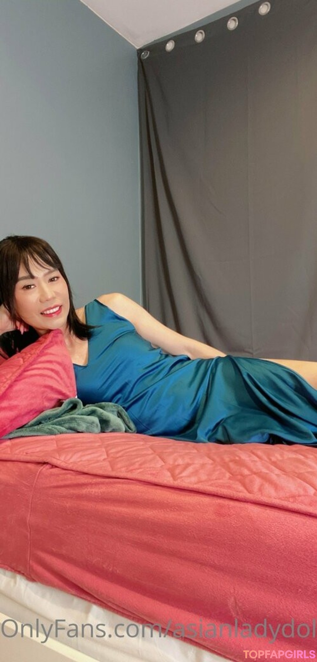 Foto desnuda filtrada de OnlyFans de Asianladydoll #77 Foto desnuda filtrada de OnlyFans de Asianladydoll #77