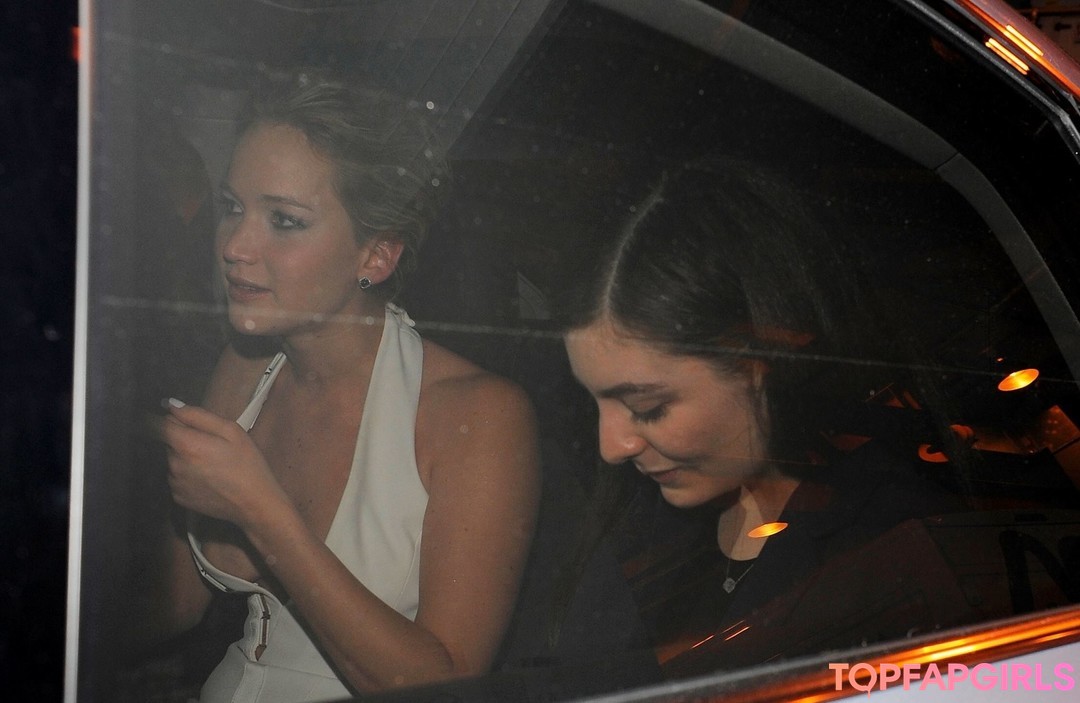 Foto desnuda filtrada de OnlyFans de Jennifer Lawrence #58 Foto desnuda filtrada de OnlyFans de Jennifer Lawrence #58