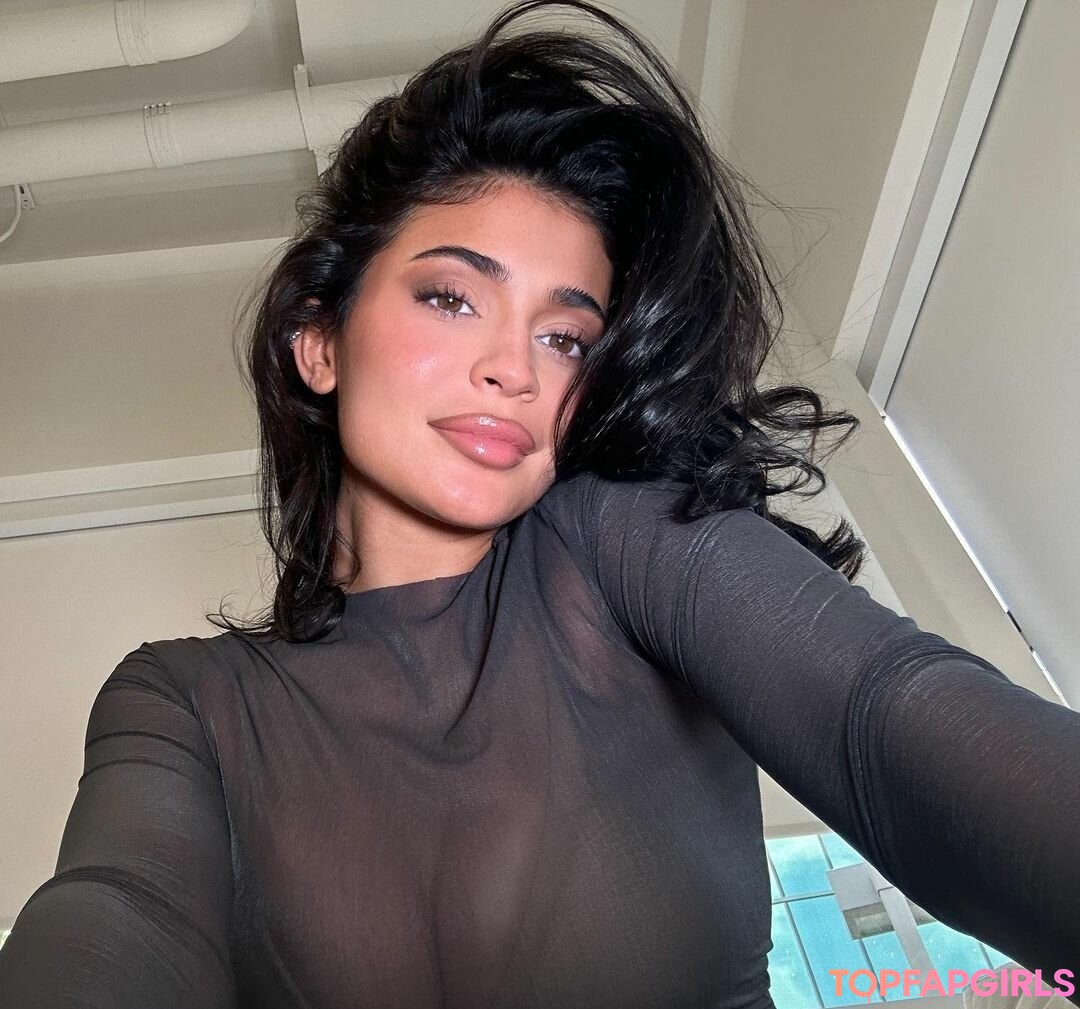 Foto desnuda filtrada de OnlyFans de Kylie Jenner #1158 Foto desnuda filtrada de OnlyFans de Kylie Jenner #1158