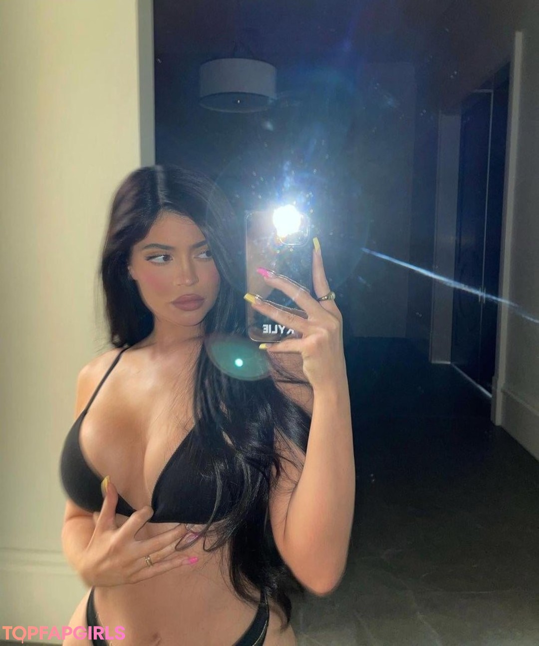 Foto desnuda filtrada de OnlyFans de Kylie Jenner #170 Foto desnuda filtrada de OnlyFans de Kylie Jenner #170