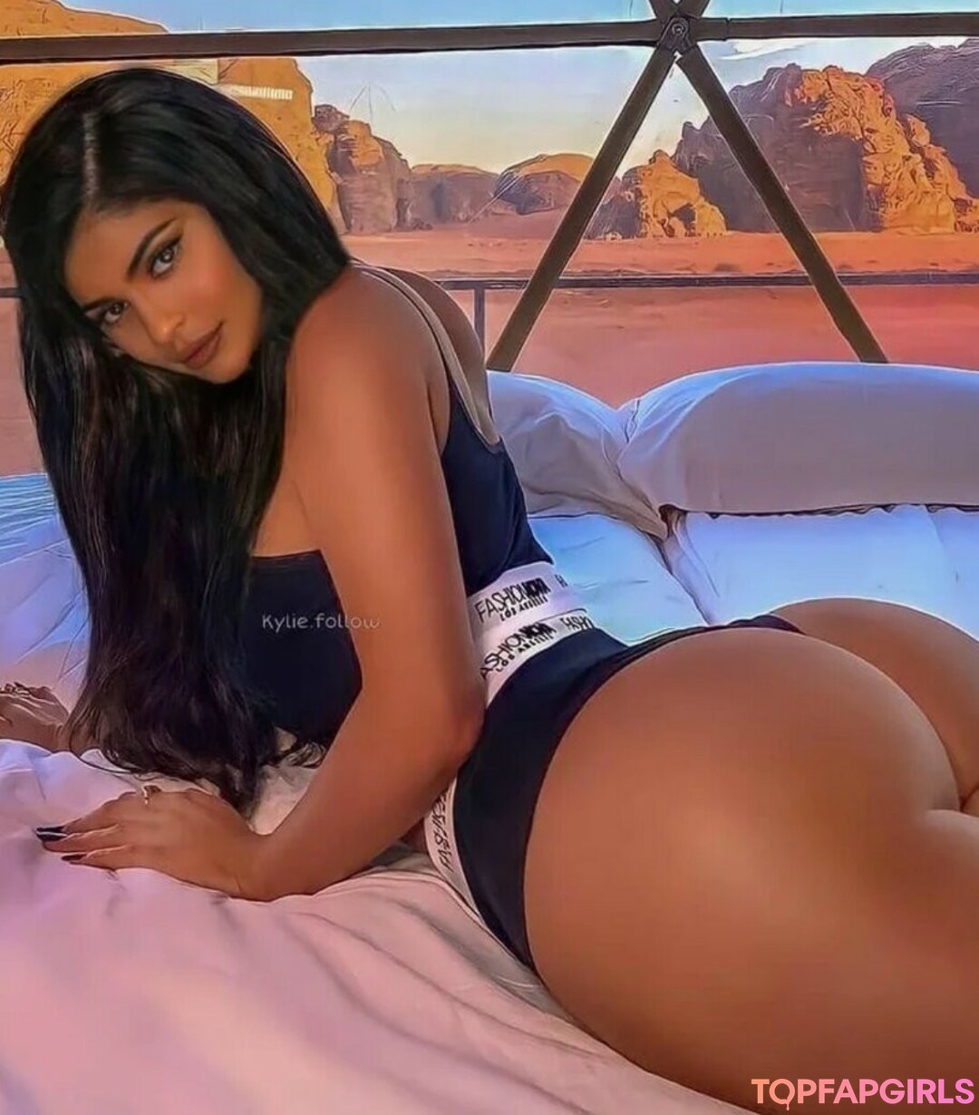Foto desnuda filtrada de OnlyFans de Kylie Jenner #542 Foto desnuda filtrada de OnlyFans de Kylie Jenner #542