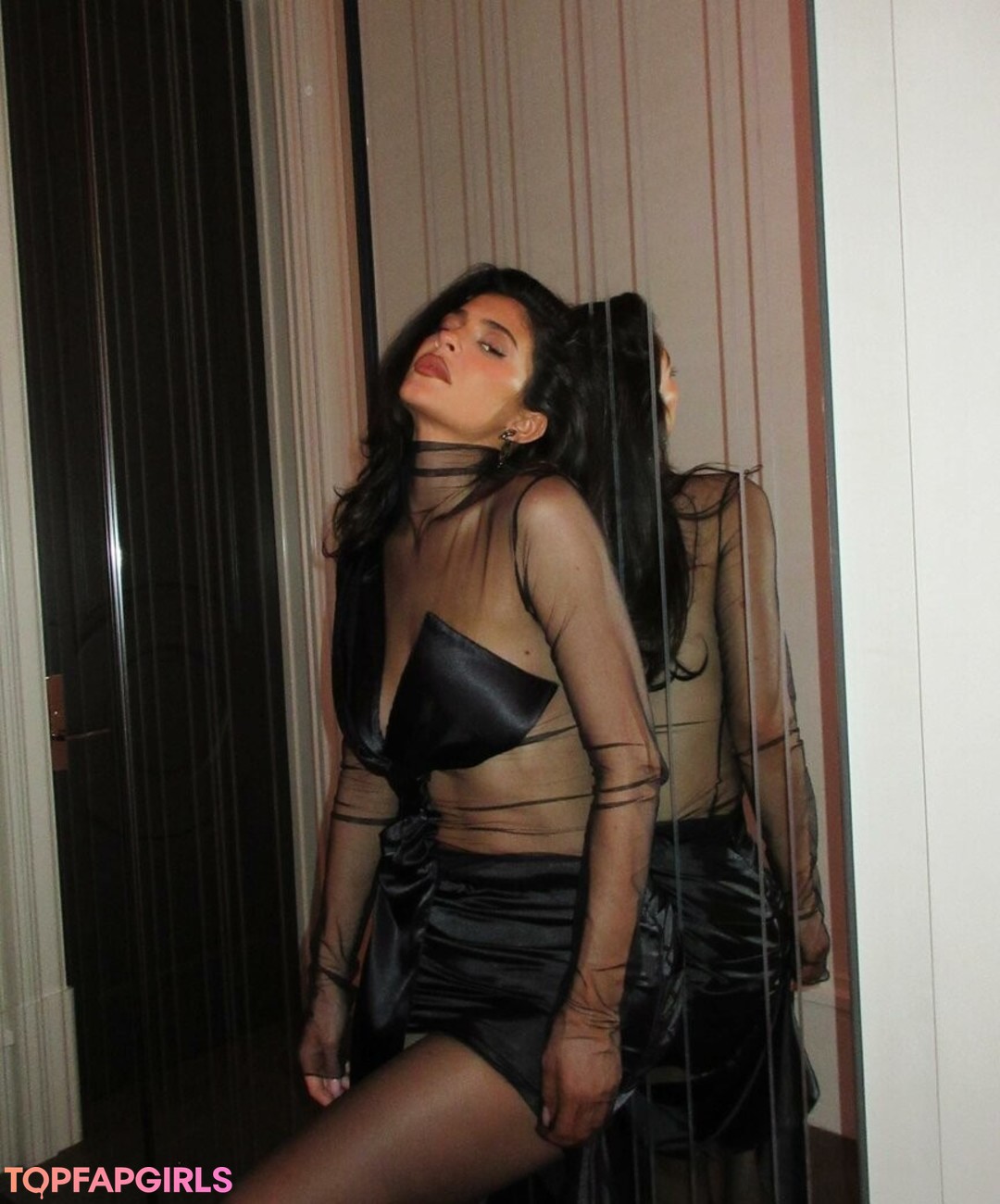 Foto desnuda filtrada de OnlyFans de Kylie Jenner #899 Foto desnuda filtrada de OnlyFans de Kylie Jenner #899