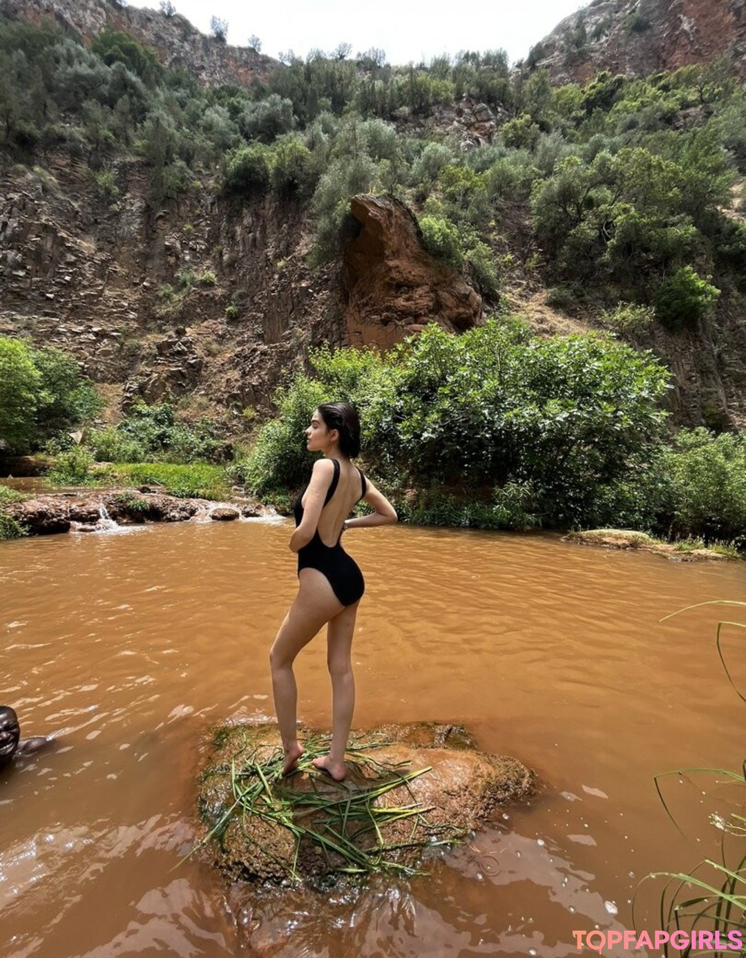 Foto desnuda filtrada de OnlyFans de Rachel Zegler #30 Foto desnuda filtrada de OnlyFans de Rachel Zegler #30