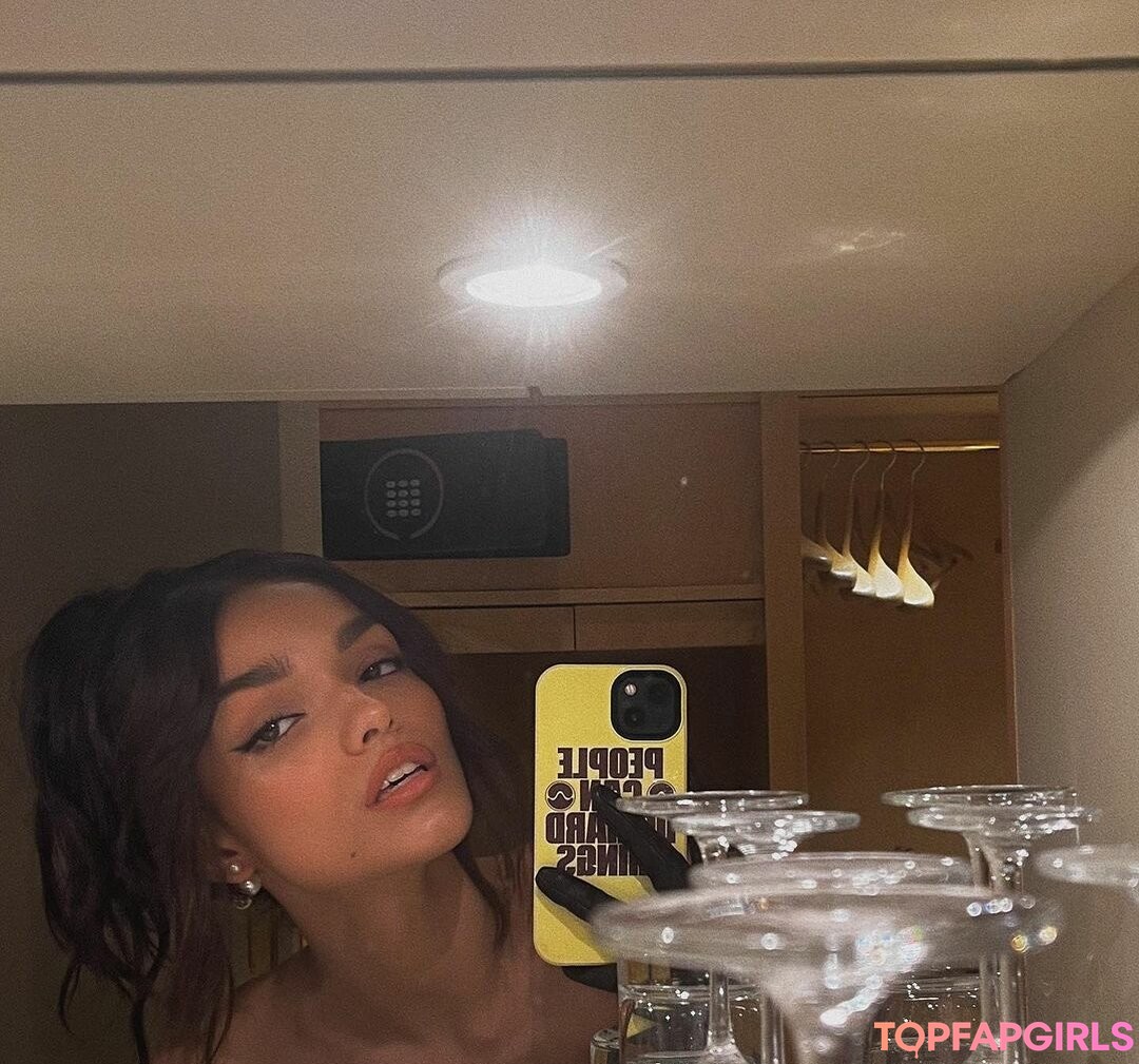 Foto desnuda filtrada de OnlyFans de Rachel Zegler #303 Foto desnuda filtrada de OnlyFans de Rachel Zegler #303