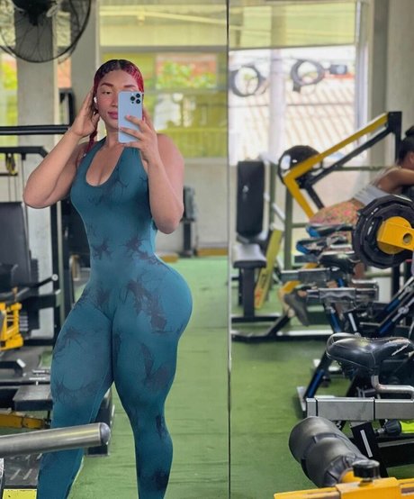 Maryoficial_fit