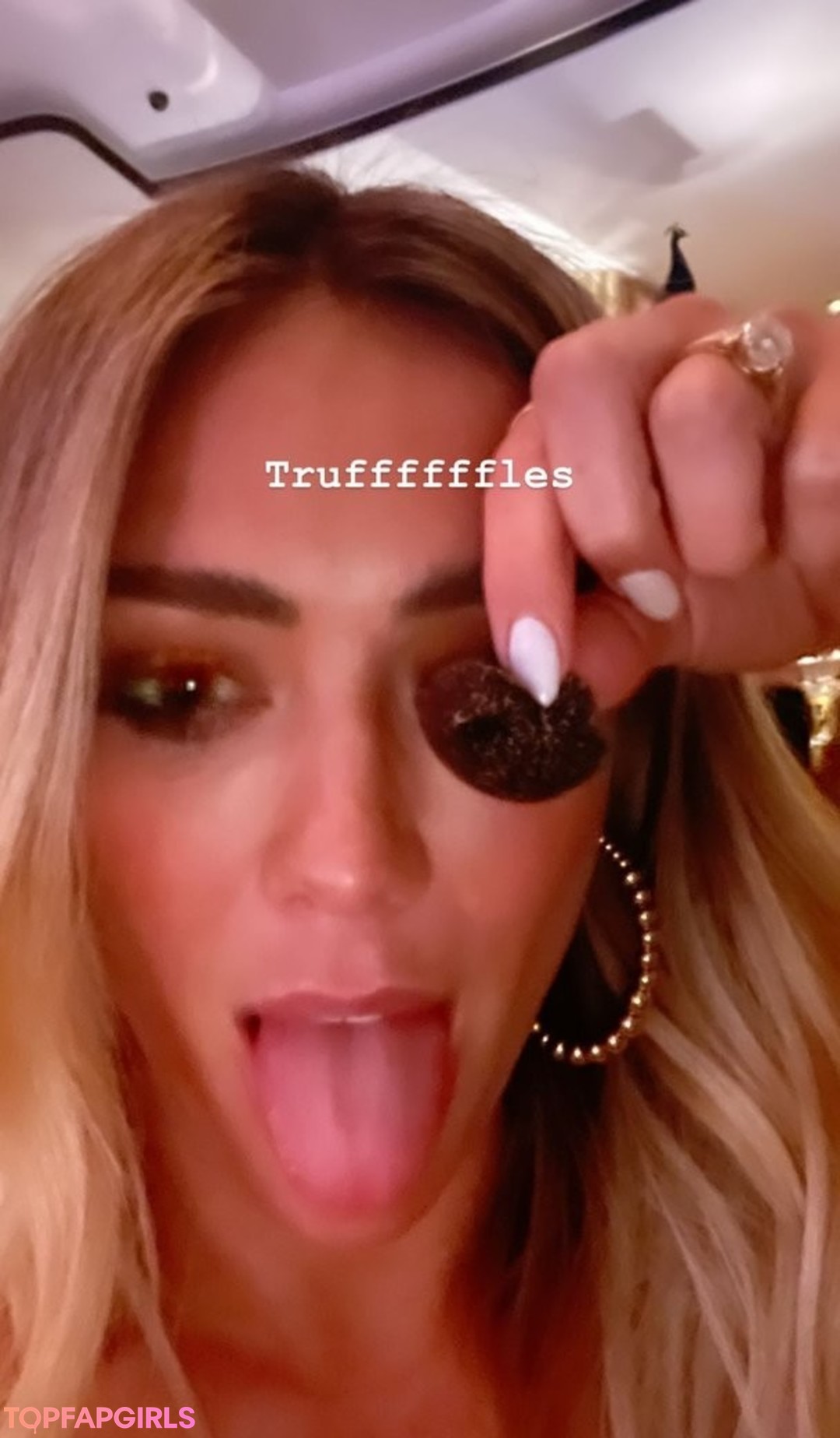 Foto desnuda filtrada de OnlyFans de Hilary Duff #146 Foto desnuda filtrada de OnlyFans de Hilary Duff #146