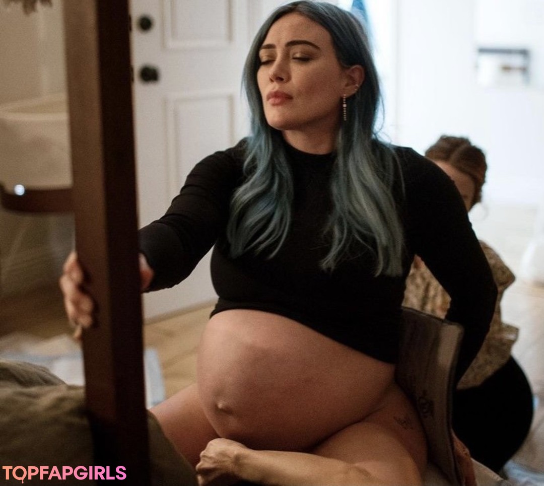 Foto desnuda filtrada de OnlyFans de Hilary Duff #3 Foto desnuda filtrada de OnlyFans de Hilary Duff #3
