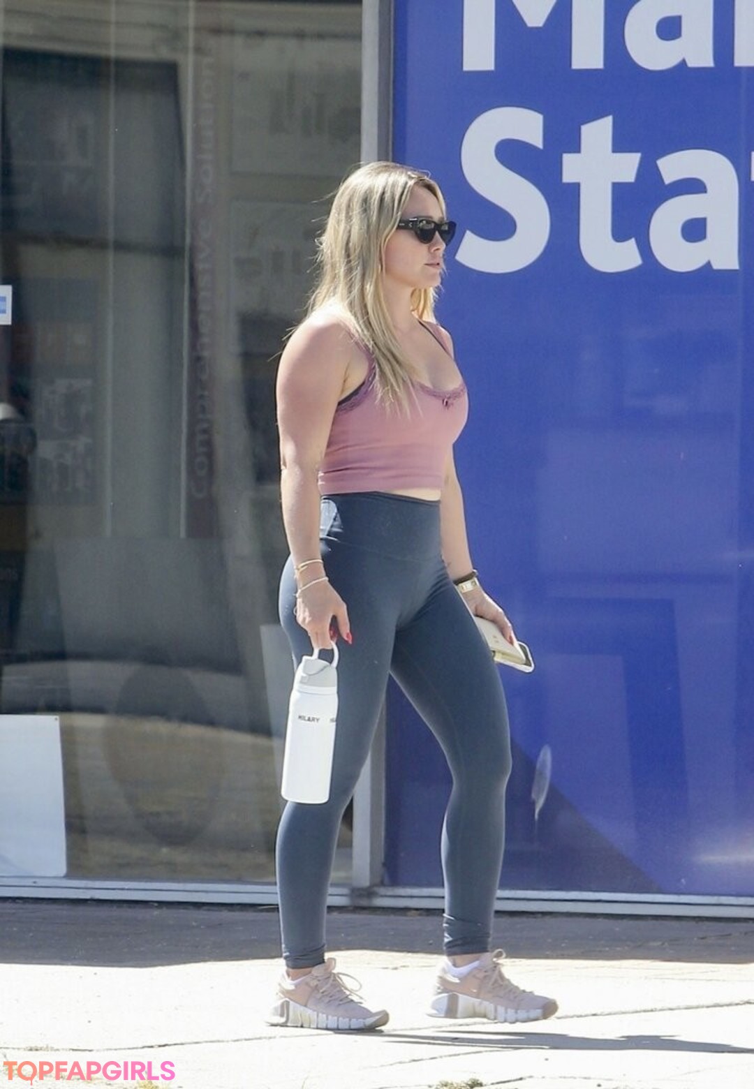 Foto desnuda filtrada de OnlyFans de Hilary Duff #899 Foto desnuda filtrada de OnlyFans de Hilary Duff #899