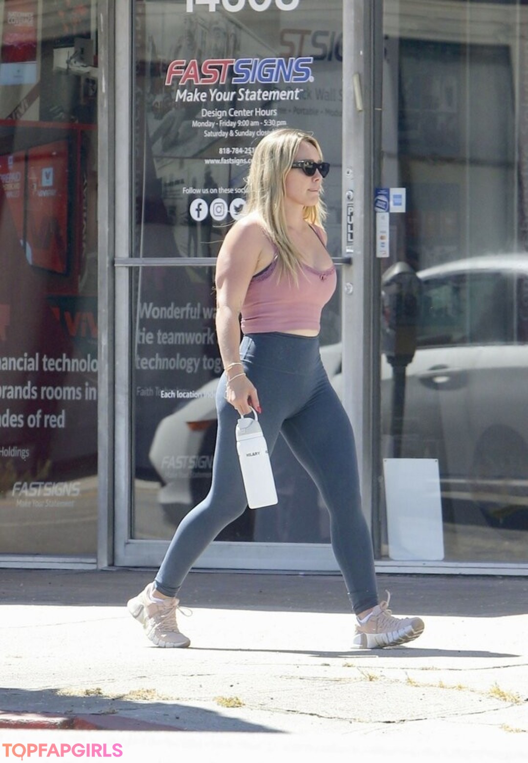 Foto desnuda filtrada de OnlyFans de Hilary Duff #900 Foto desnuda filtrada de OnlyFans de Hilary Duff #900