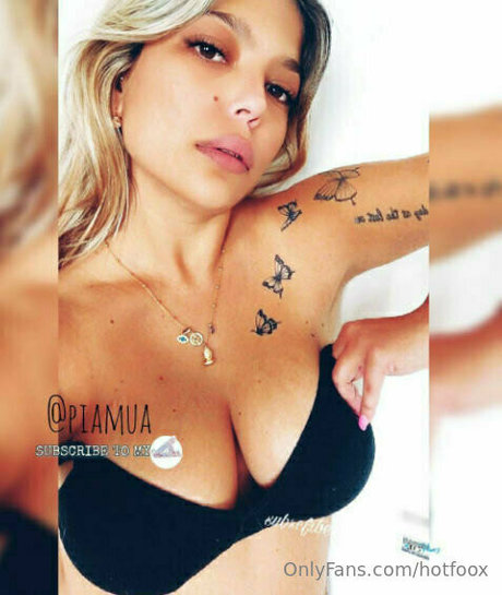Foto desnuda filtrada de OnlyFans de Hotfoox