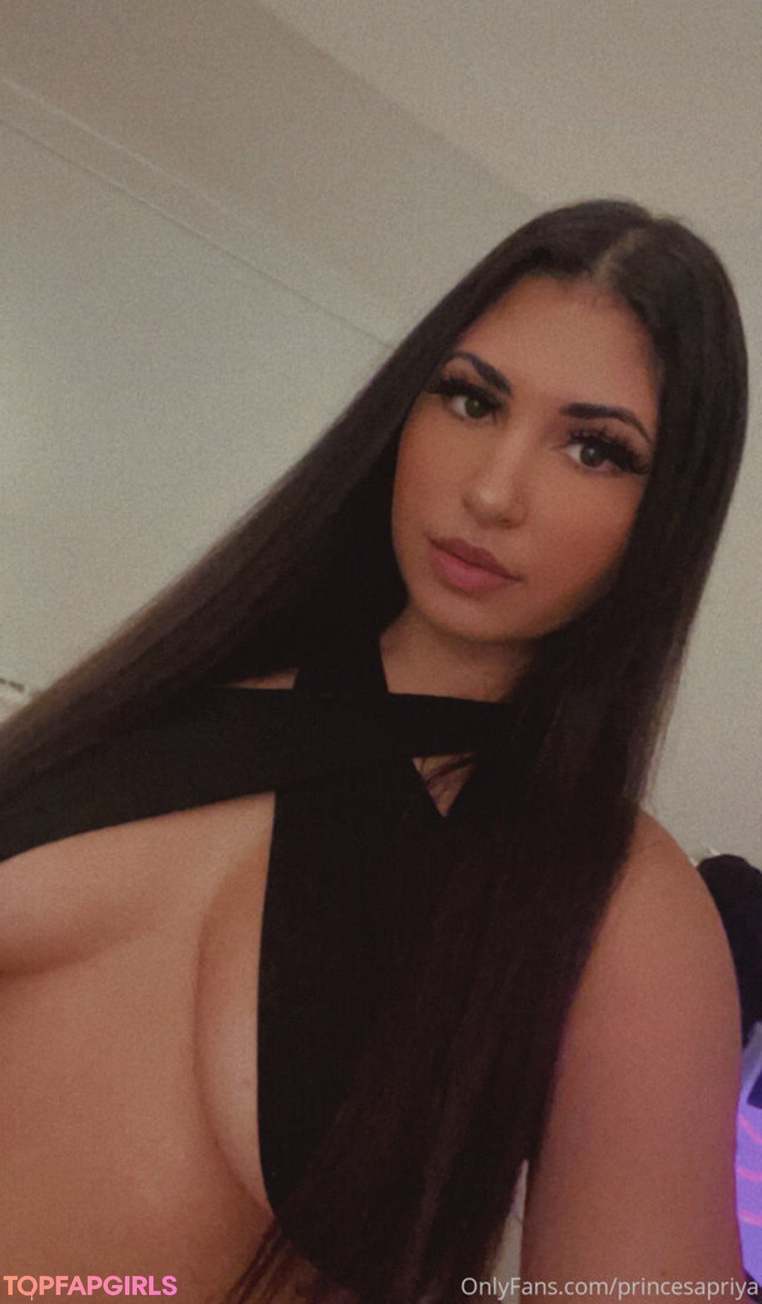 Foto desnuda filtrada de OnlyFans de Princesapriya #4 Foto desnuda filtrada de OnlyFans de Princesapriya #4