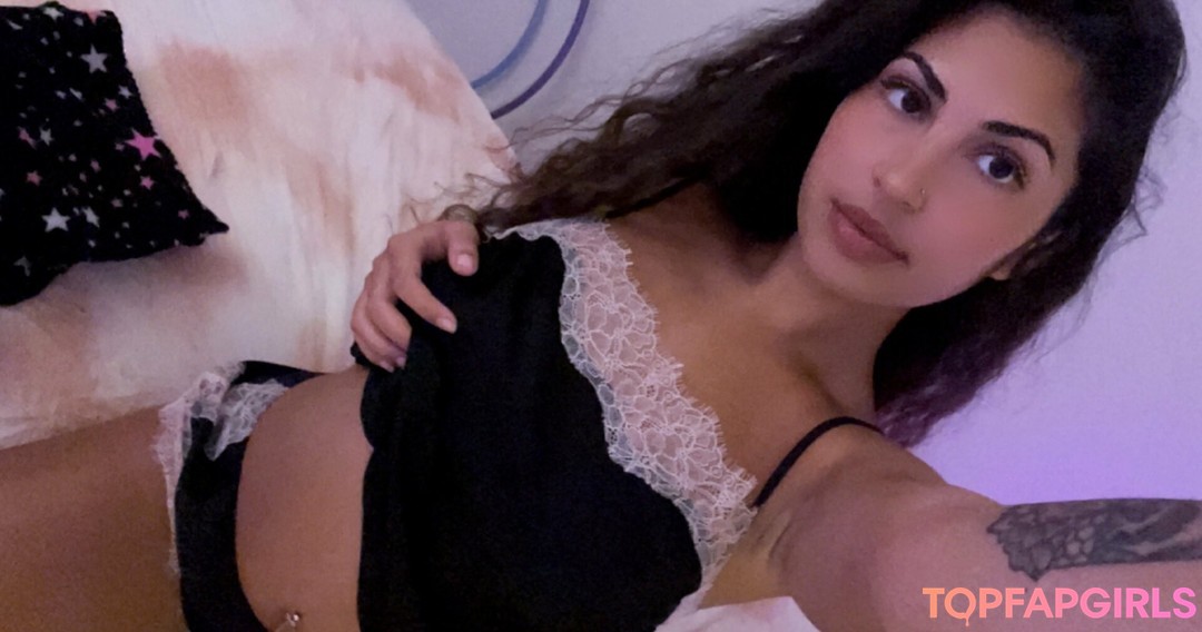 Foto desnuda filtrada de OnlyFans de Princesapriya #7 Foto desnuda filtrada de OnlyFans de Princesapriya #7