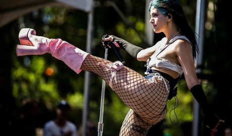Xxpussyriotxx