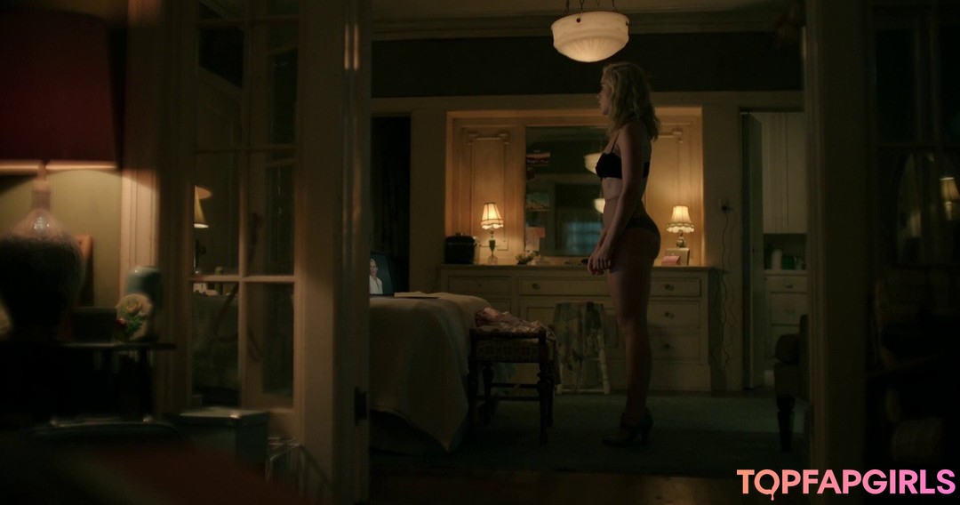 Foto desnuda filtrada de OnlyFans de Kiernan Shipka #217 Foto desnuda filtrada de OnlyFans de Kiernan Shipka #217