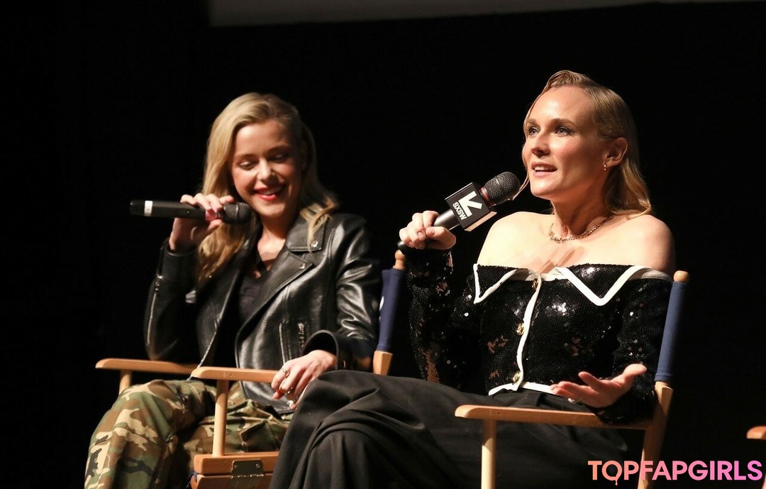 Foto desnuda filtrada de OnlyFans de Kiernan Shipka #384 Foto desnuda filtrada de OnlyFans de Kiernan Shipka #384