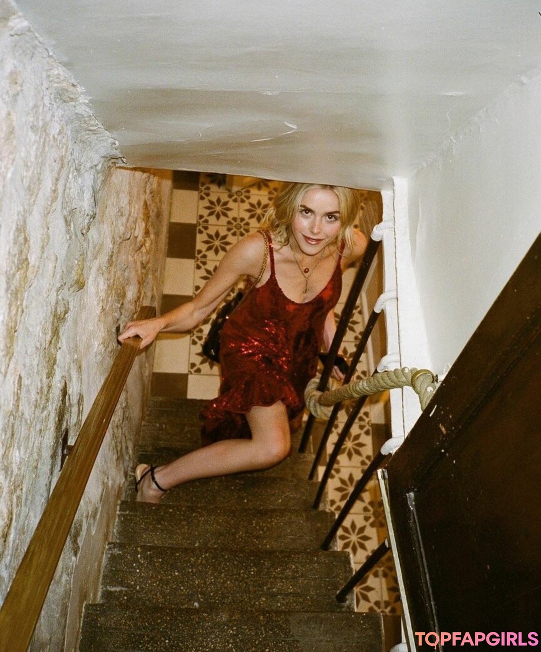 Foto desnuda filtrada de OnlyFans de Kiernan Shipka #447 Foto desnuda filtrada de OnlyFans de Kiernan Shipka #447